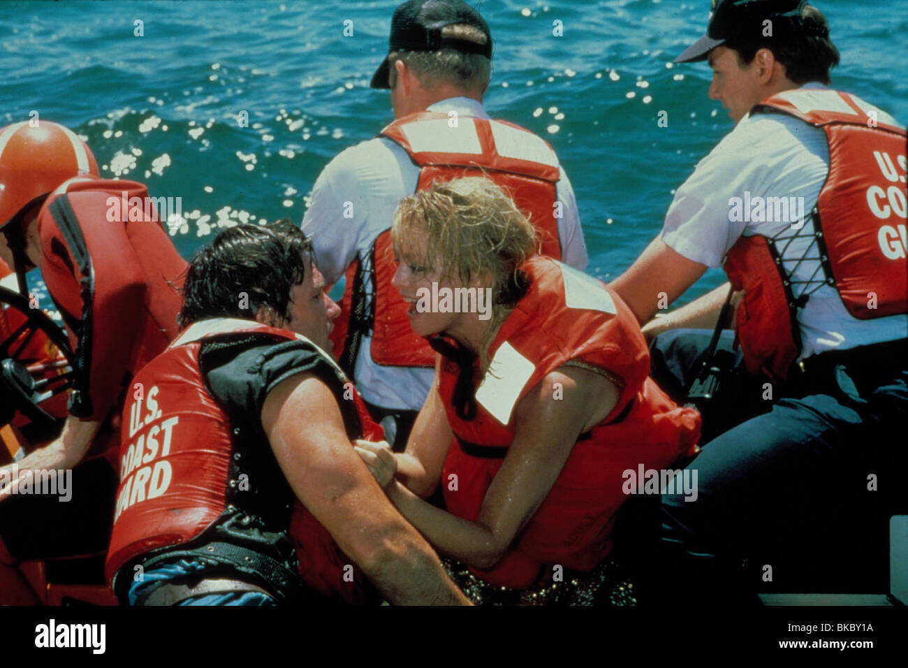 OVERBOARD (1987) KURT RUSSELL, GOLDIE HAWN OVB 048 Stock Photo