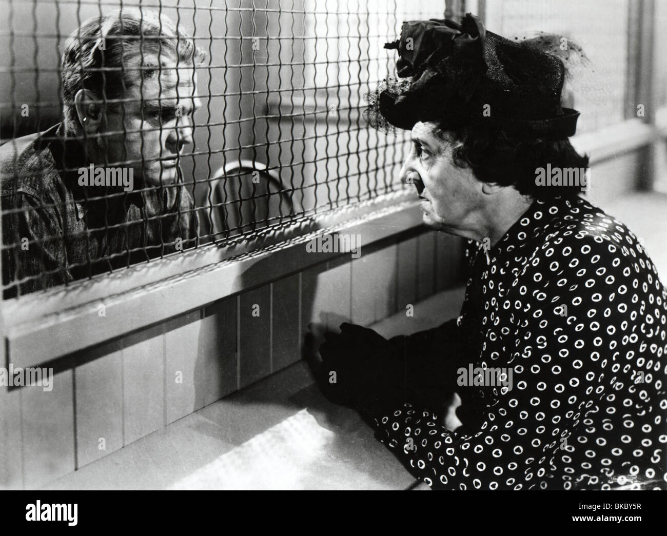 WHITE HEAT (1949) JAMES CAGNEY, MARGARET WYCHERLY WHT 006P Stock Photo