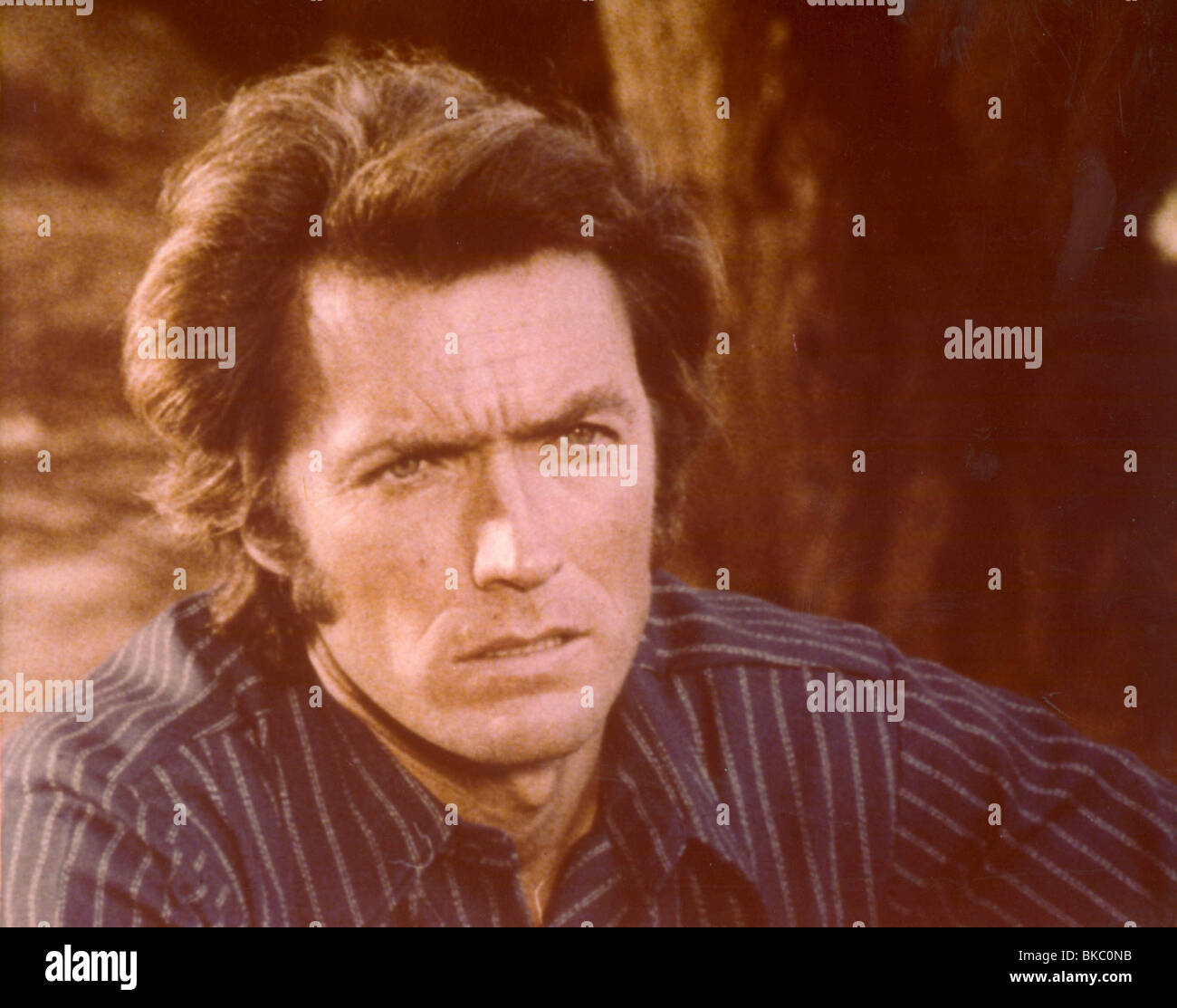 PLAY MISTY FOR ME (1971) CLINT EASTWOOD PLM 004CP Stock Photo