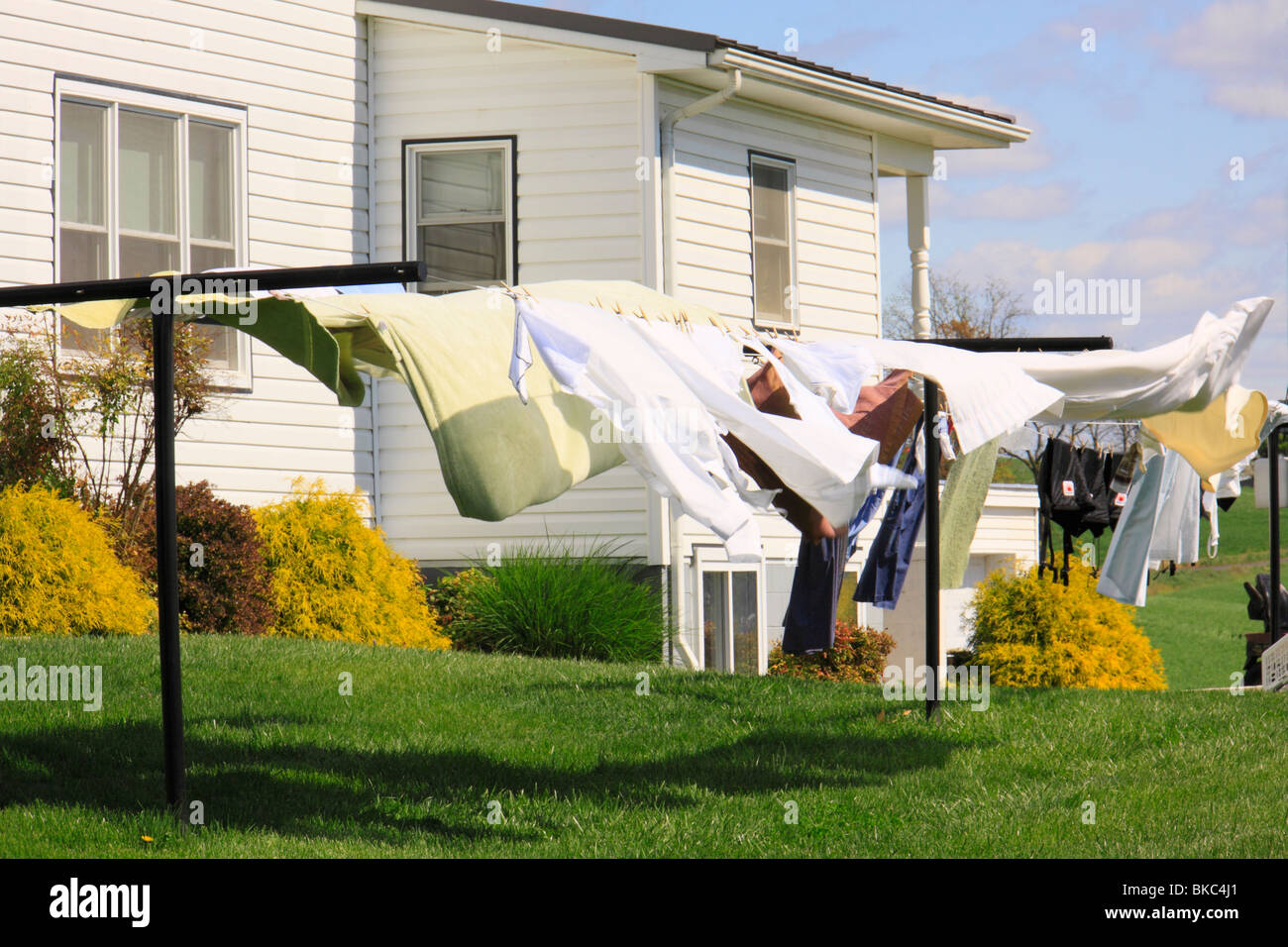 Laundry Drying in the Breeze, Mennonite Farm, Shanandoah Valley, Dayton, Virgnia, USA Stock Photo