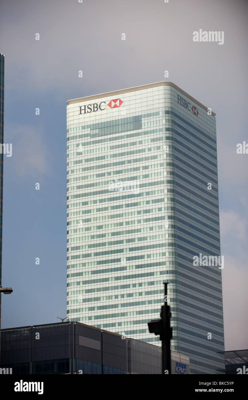 The Hsbc Buidling In London's Canary Wharf, Spring 2010 Stock Photo - Alamy