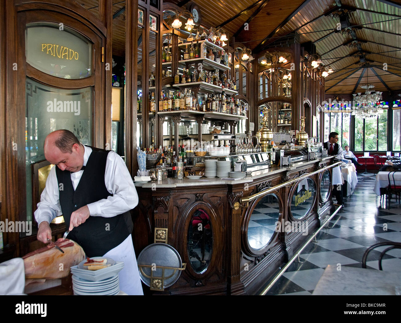 Spain madrid the cafe el espejo hi-res stock photography and images - Alamy