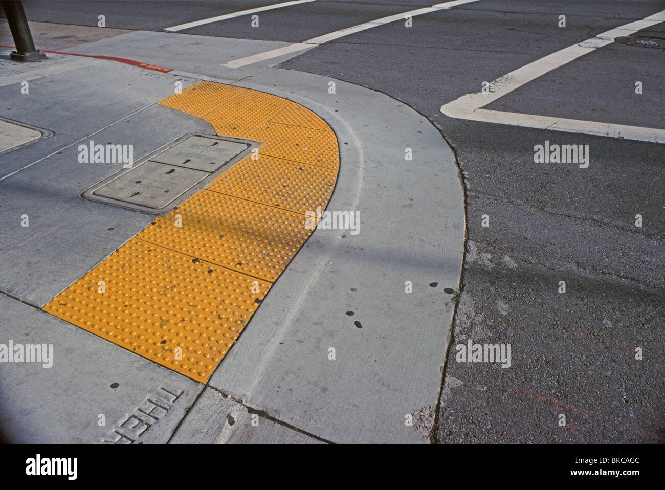 sidewalk disabled ramp at intersection corner Stock Photo Alamy