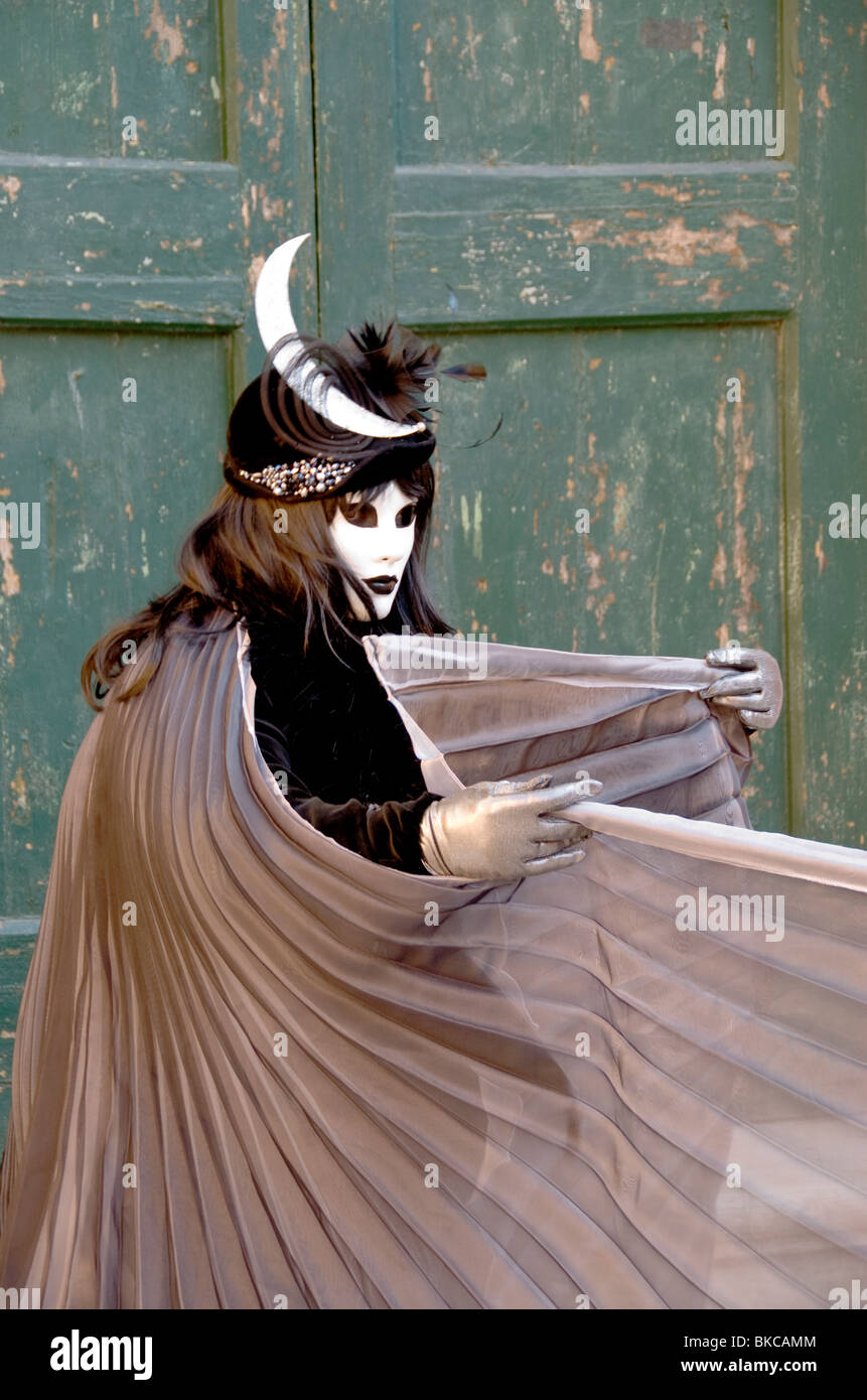 Carnival venice black white hi-res stock photography and images - Alamy
