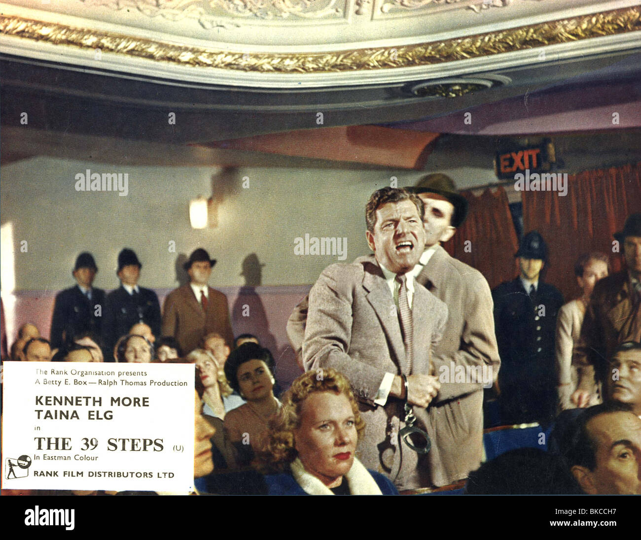 THE 39 STEPS (1959) THE THIRTY NINE STEPS (ALT) KENNETH MORE TNST 008FOH Stock Photo