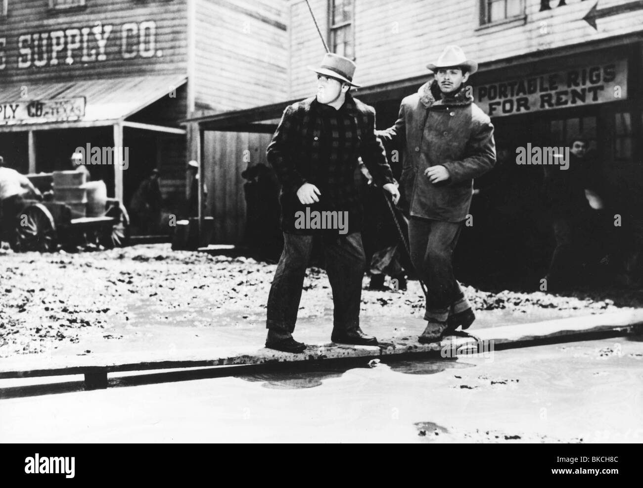BOOM TOWN (1940) SPENCER TRACY, CLARK GABLE BMT 008P Stock Photo