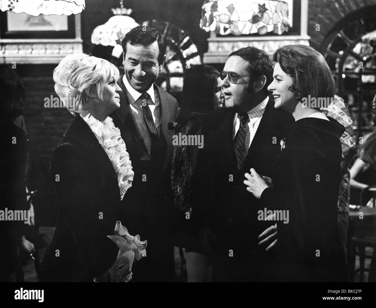 Cactus flower 1969 goldie hawn Black and White Stock Photos & Images