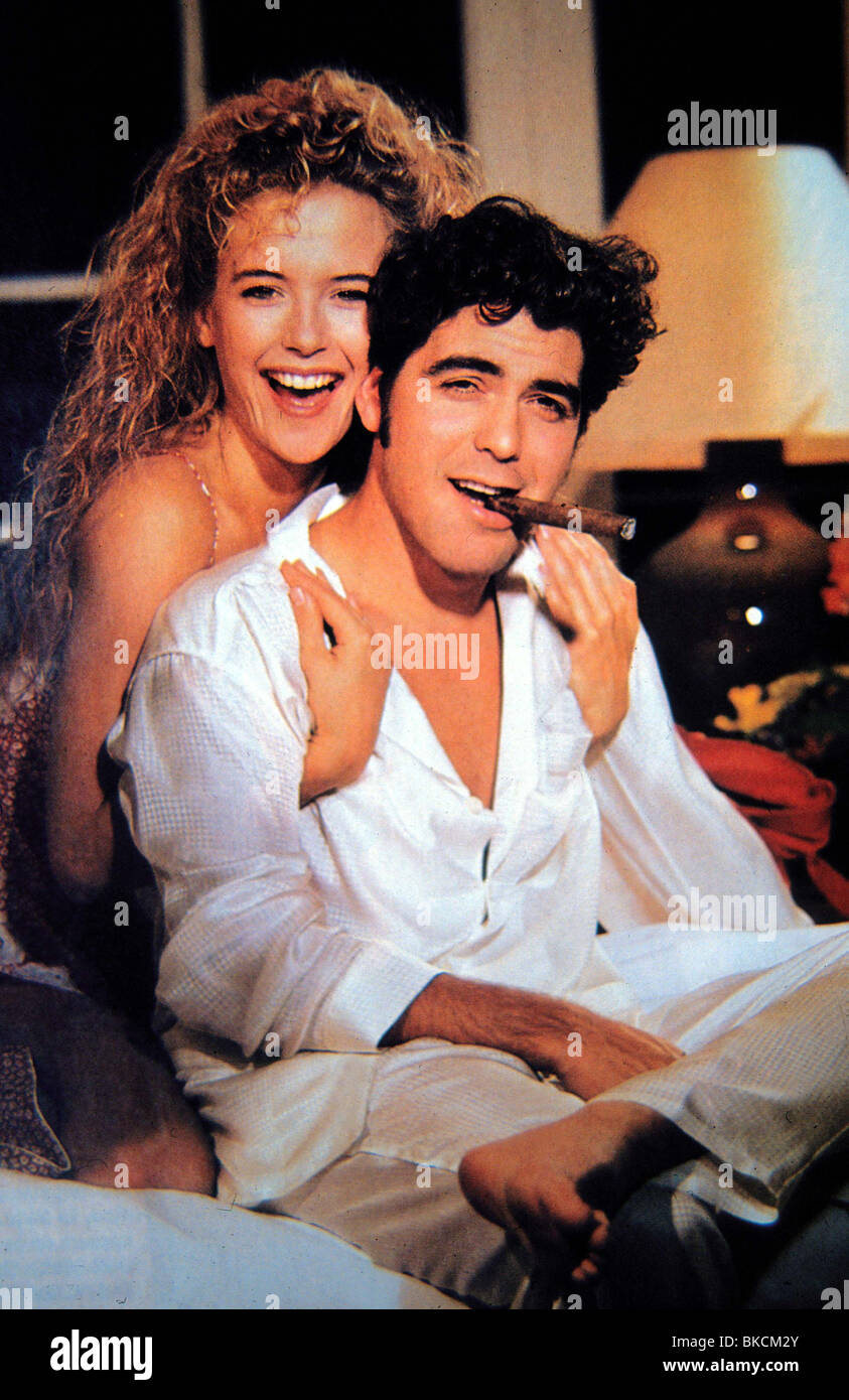 GEORGE CLOONEY PORTRAIT WITH KELLY PRESTON IN AUGUST 1989 GEOC 001 Stock Photo