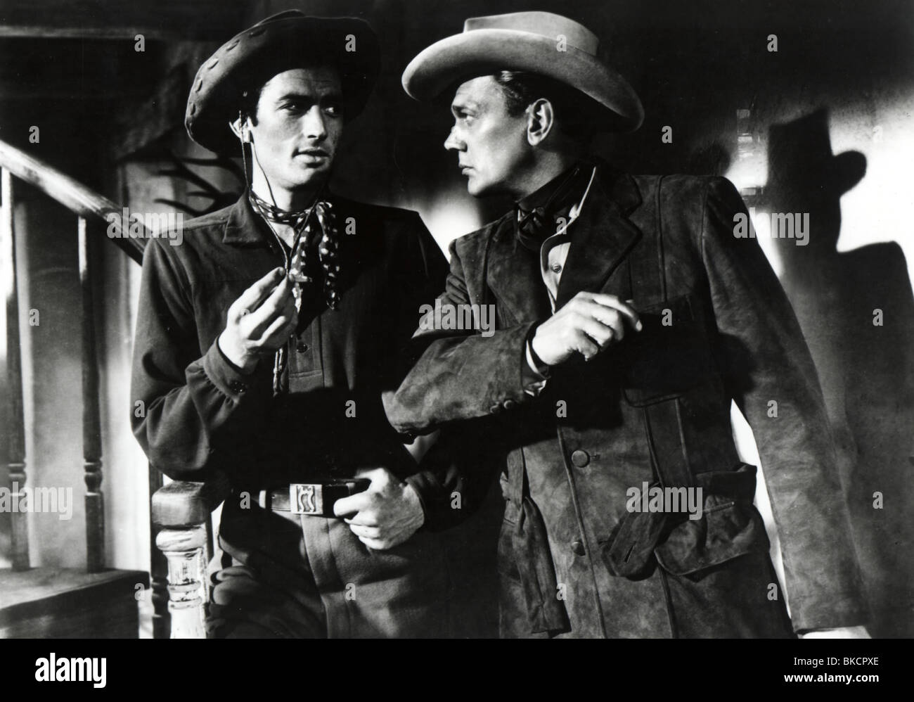 Gregory peck duel in sun hi-res stock photography and images - Alamy