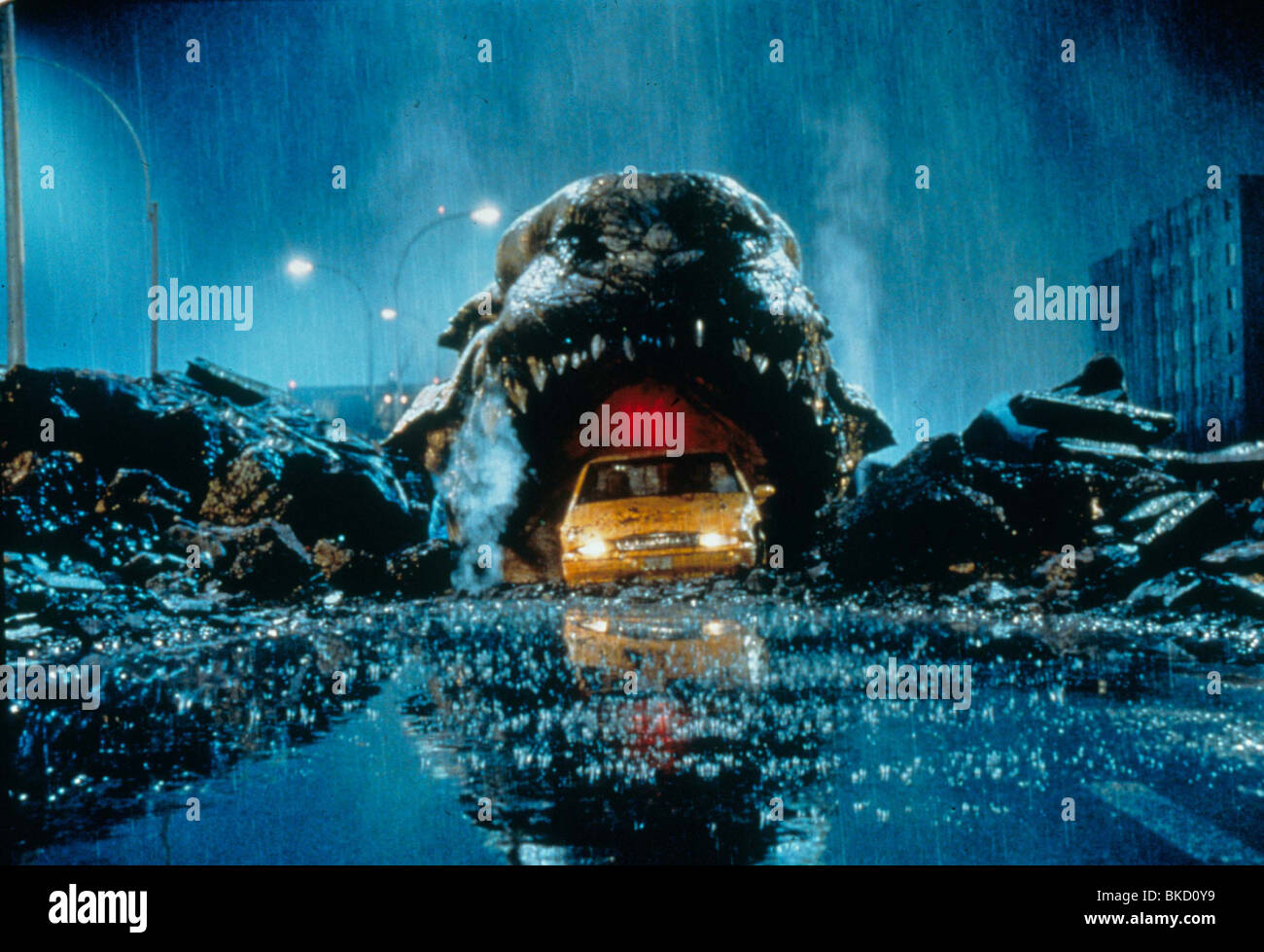 Godzilla movie hi-res stock photography and images - Alamy