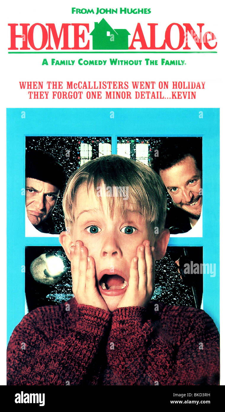 Home alone movie poster hi-res stock photography and images - Alamy