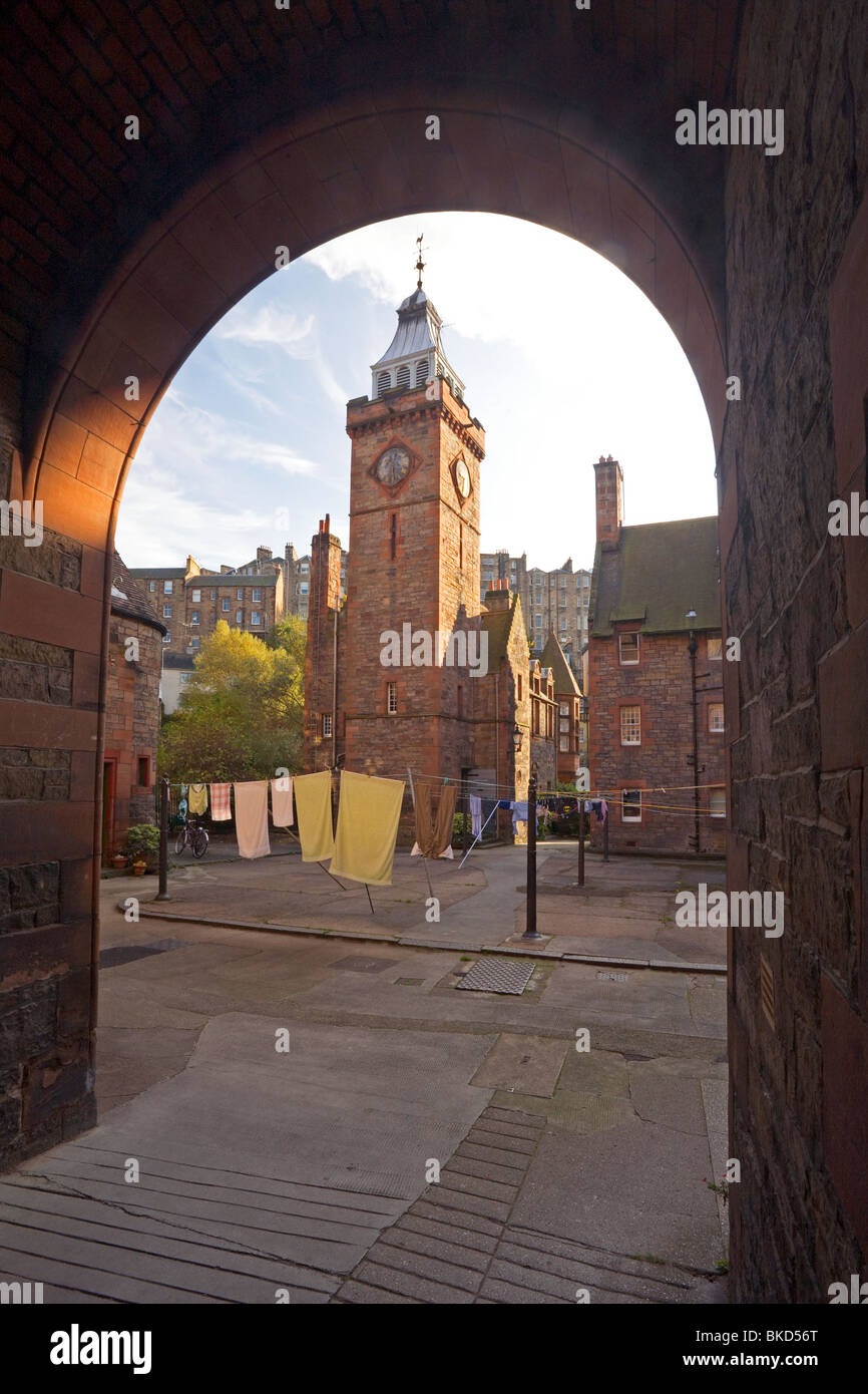 Well Court, Dean Village, Edinburgh Stock Photo