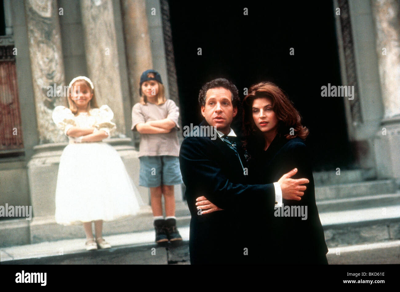 Mary-Kate Olsen Film: It Takes Two (USA 1995) Characters: Amanda Lemmon  Director: Andy Tennant 17 November 1995 **WARNING** This Photograph is for  editorial use only and is the copyright of WARNER BROS.