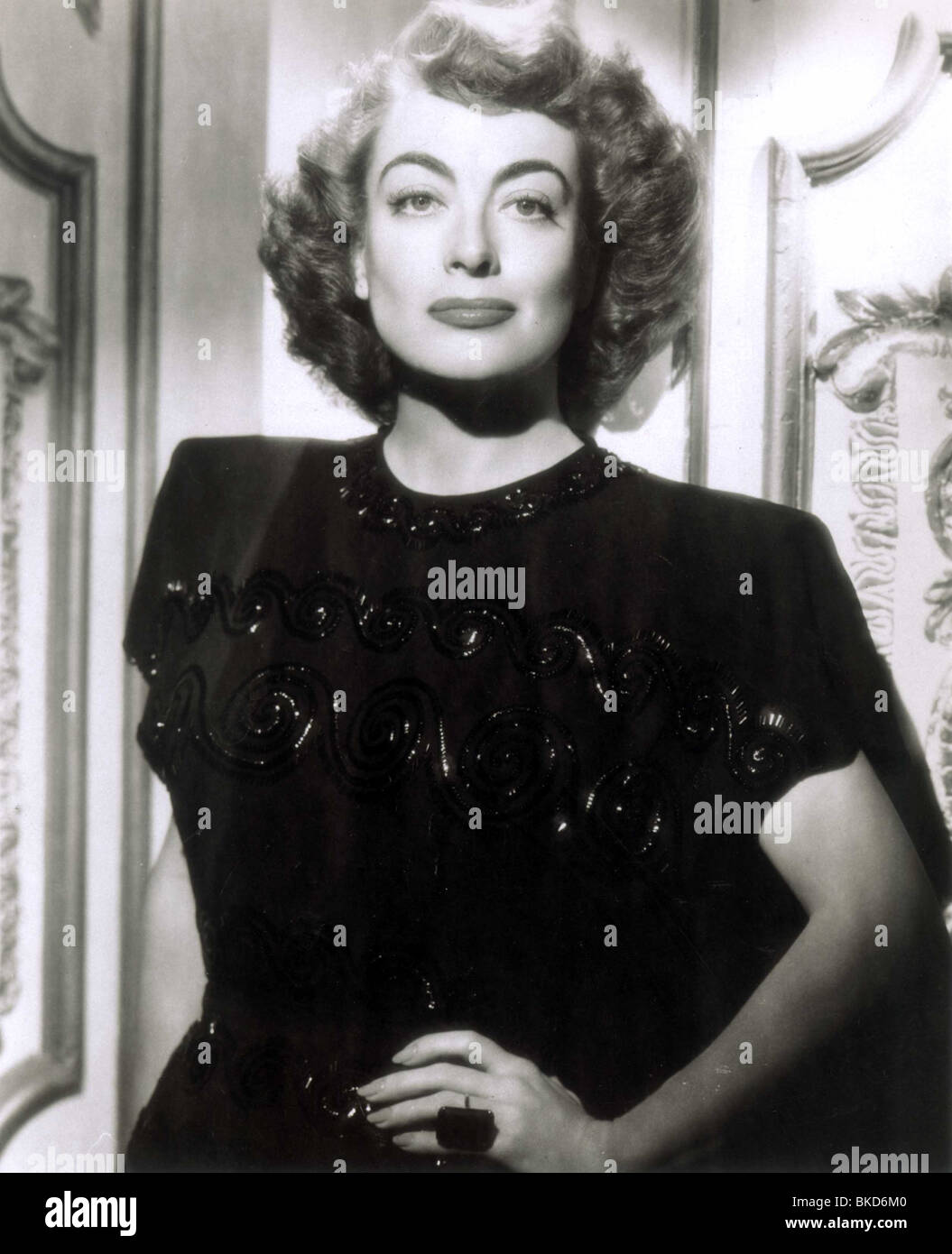 Joan Crawford High Resolution Stock Photography And Images Alamy