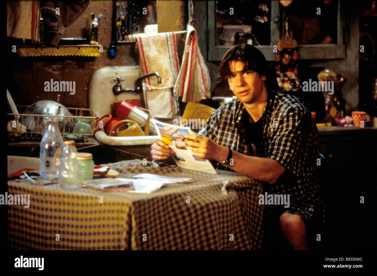 квартирка джо 1996г. квартирка, санкт-петербург, невский проспект кафе. квартирка джо (1996) постер. квартирка роли. квартирка роли.