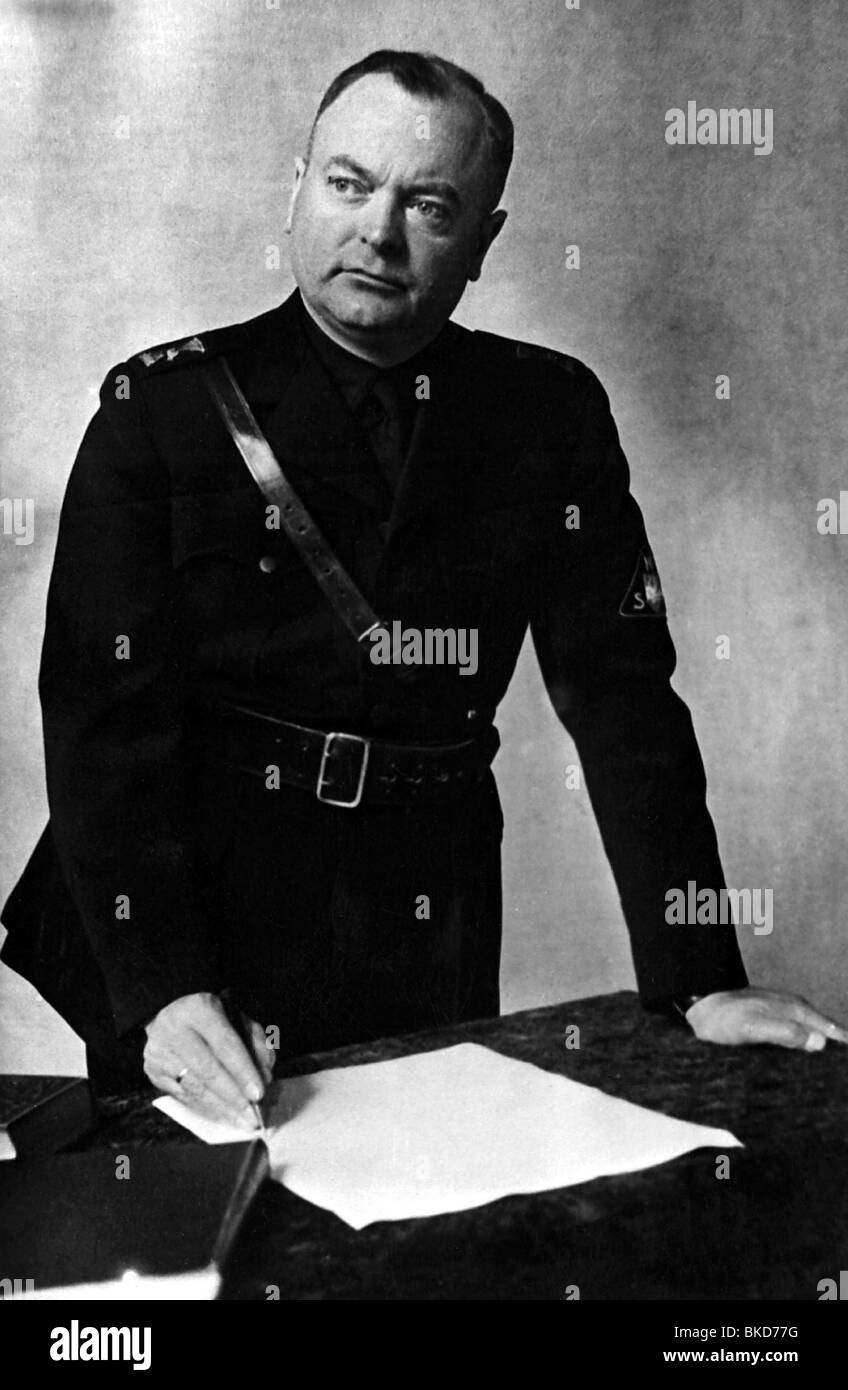 Mussert, Anton Adriaan, 11.5.1894 - 7.5.1945, Dutch politician, founder and leader of the National Socialist Movement (NSB) in the Netherlands, half length, 1930s, Stock Photo