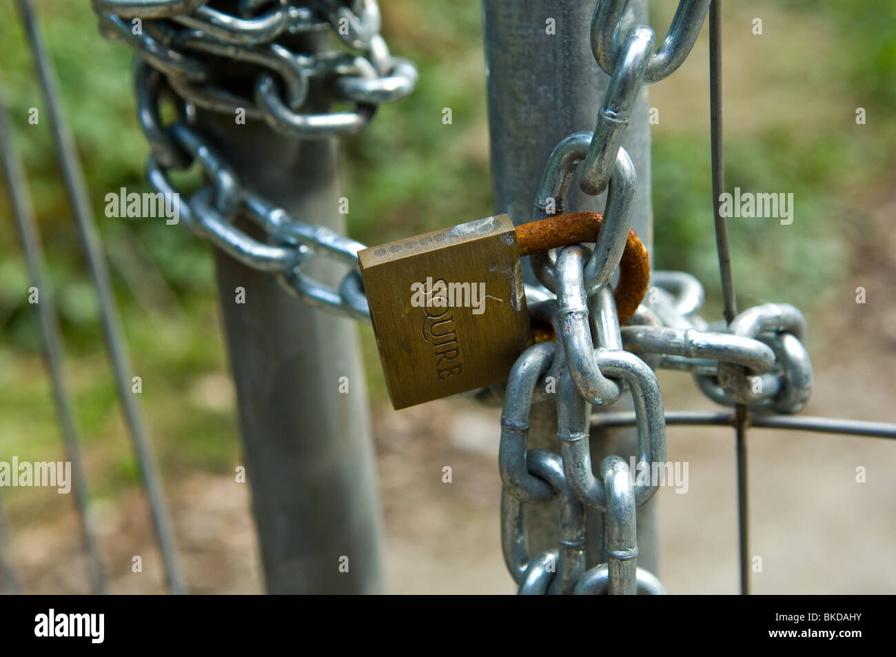 Locked gates hires stock photography and images Alamy