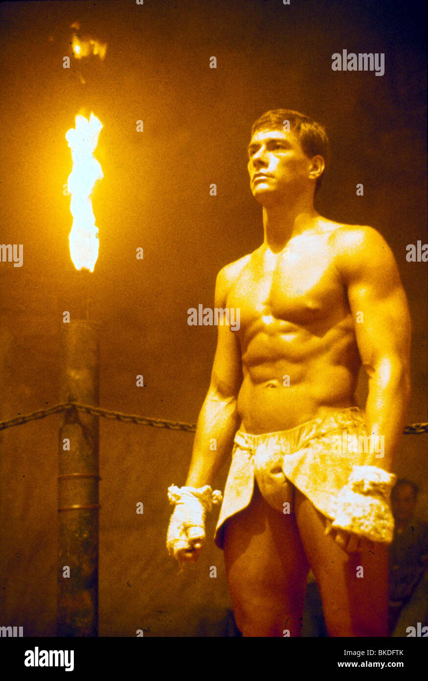 KICKBOXER (1989) JEAN-CLAUDE VAN DAMME KBX 001 L Stock Photo - Alamy