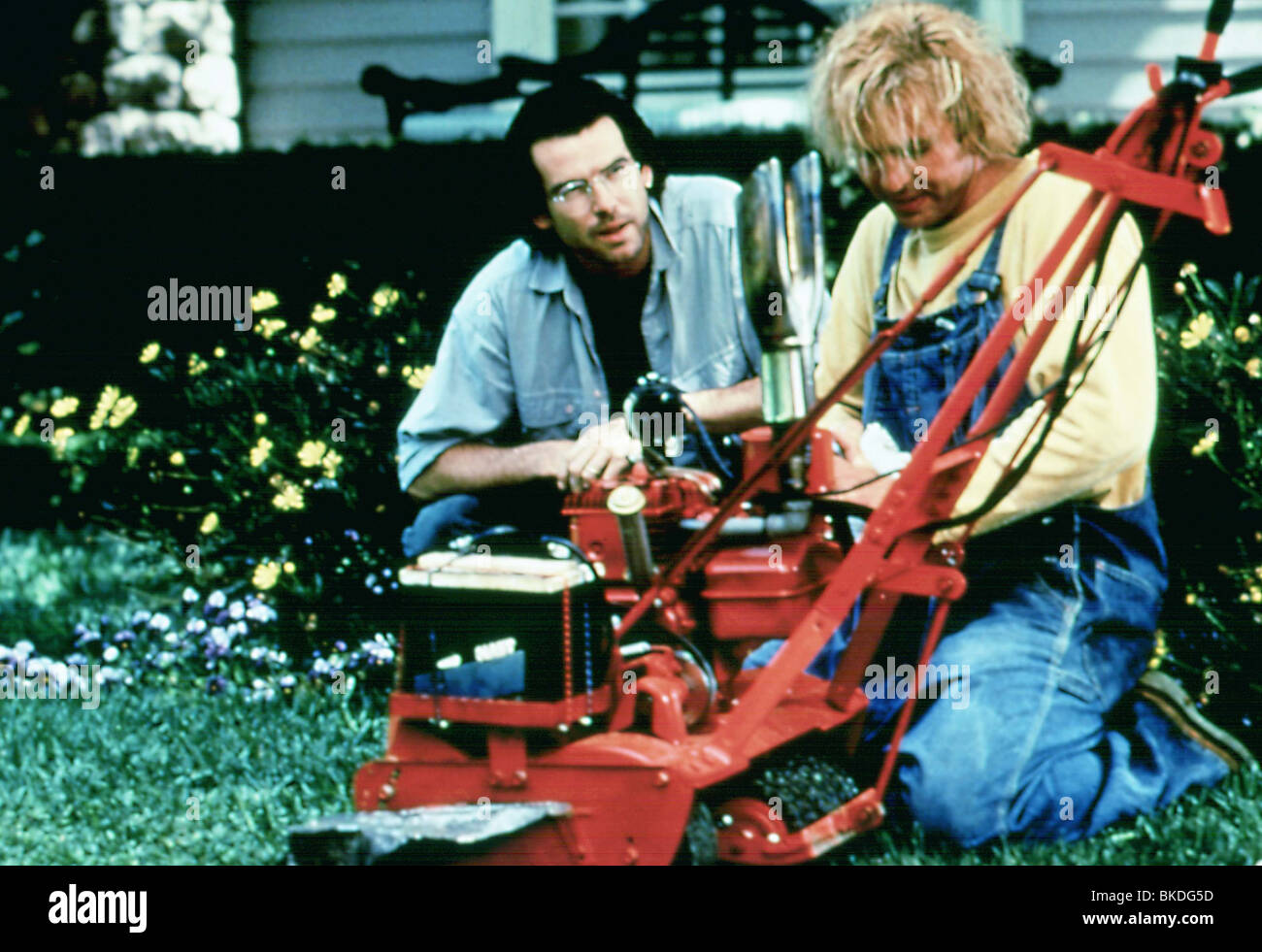 The lawnmower man 1991 pierce brosnan hires stock photography and images Alamy