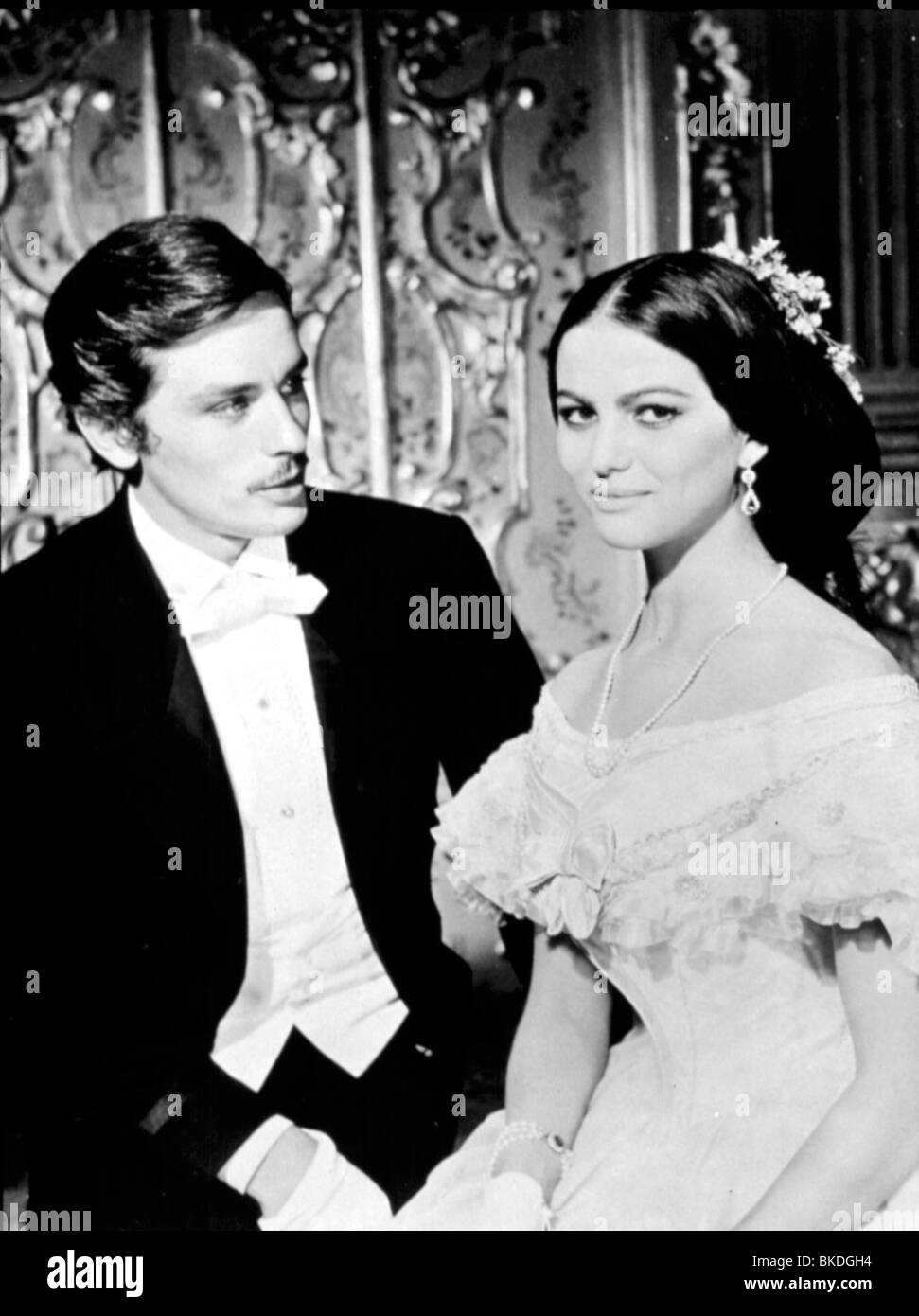 THE LEOPARD (1963) ALAIN DELON, CLAUDIA CARDINALE LEPD 007 Stock Photo