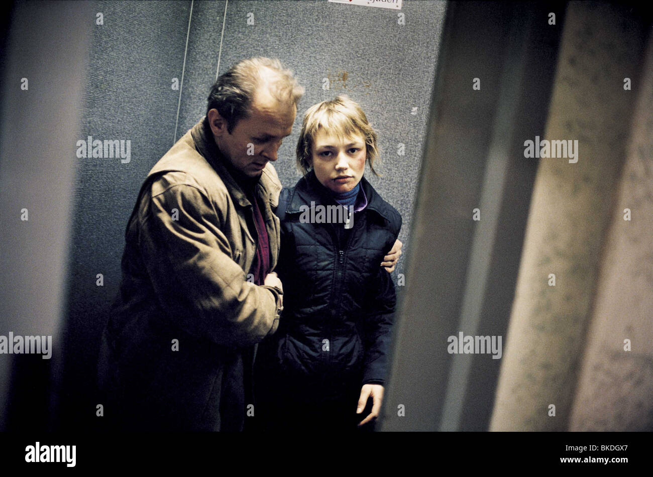 LILYA 4 EVER 2002 OKSANA AKINSHINA LILY 001 31 Stock Photo Alamy lilya-4-ever-2002-oksana-akinshina-lily-001-31-stock-photo-alamy