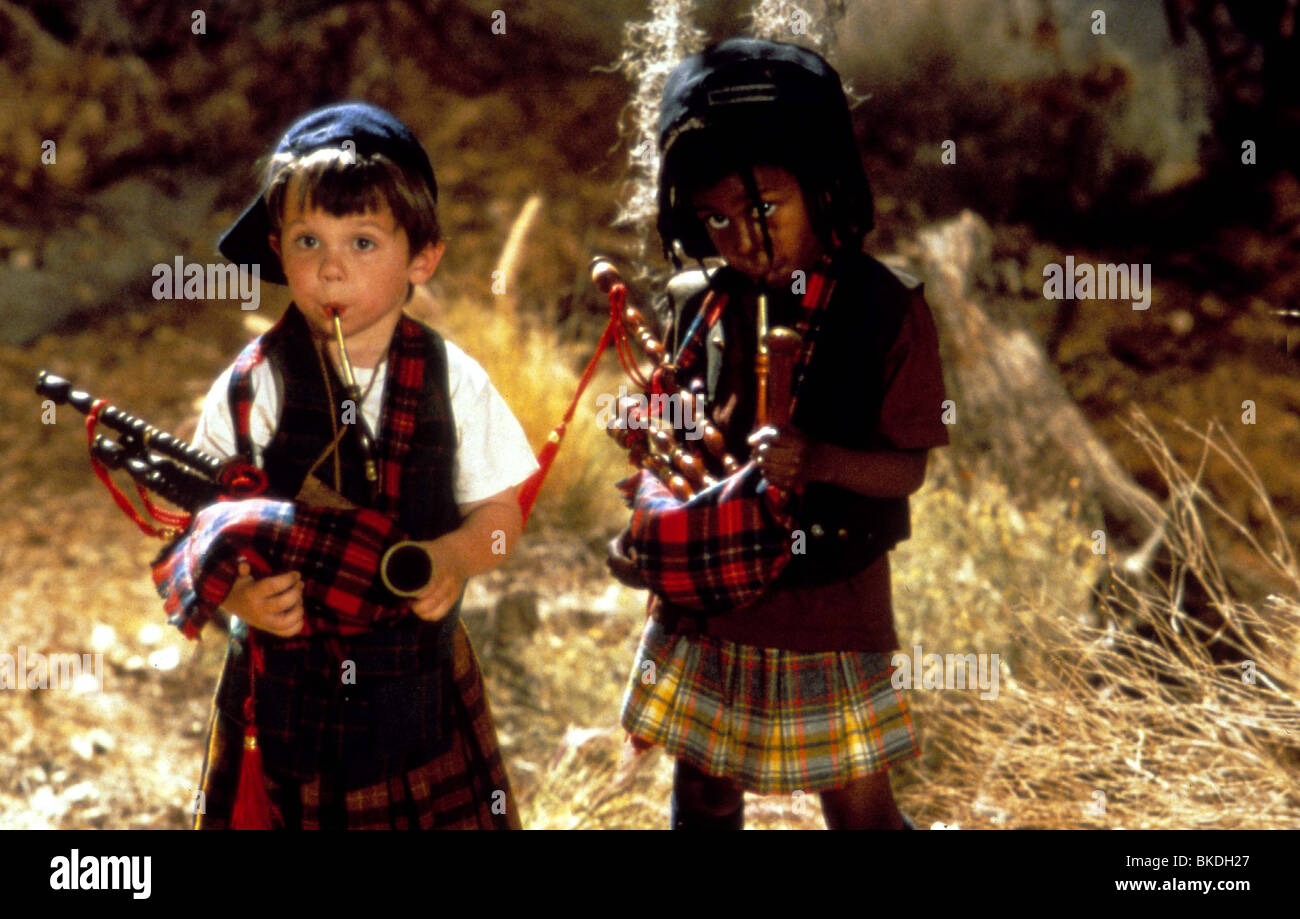THE LITTLE RASCALS (1994) ZACHARY MABRY, ROSS ELLIOT BAGLEY LITR 021 Stock Photo: 29187599 - Alamy