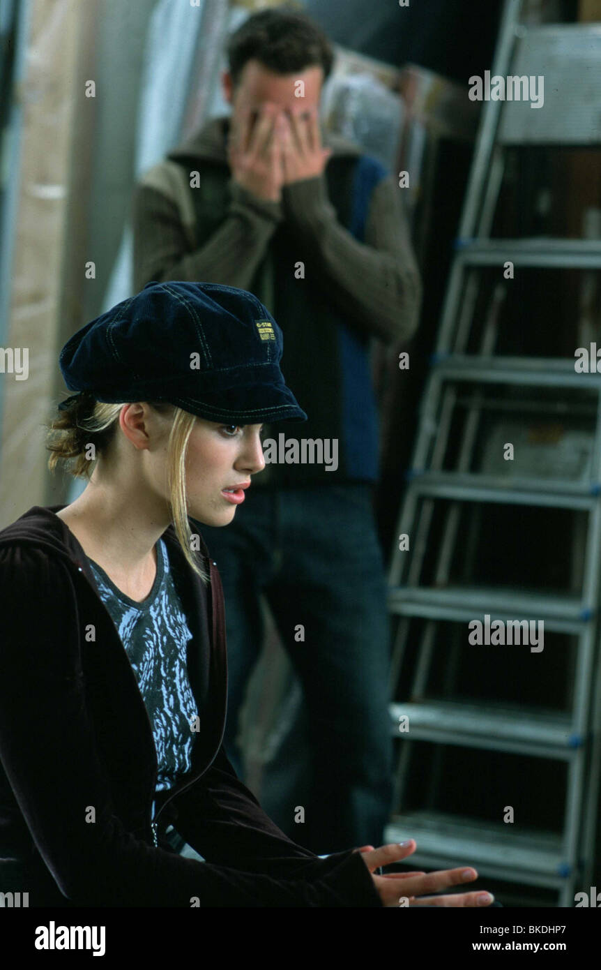 Love Actually 2003 Keira Knightley Andrew Lincoln Lact 001 2476 Stock Photo Alamy
