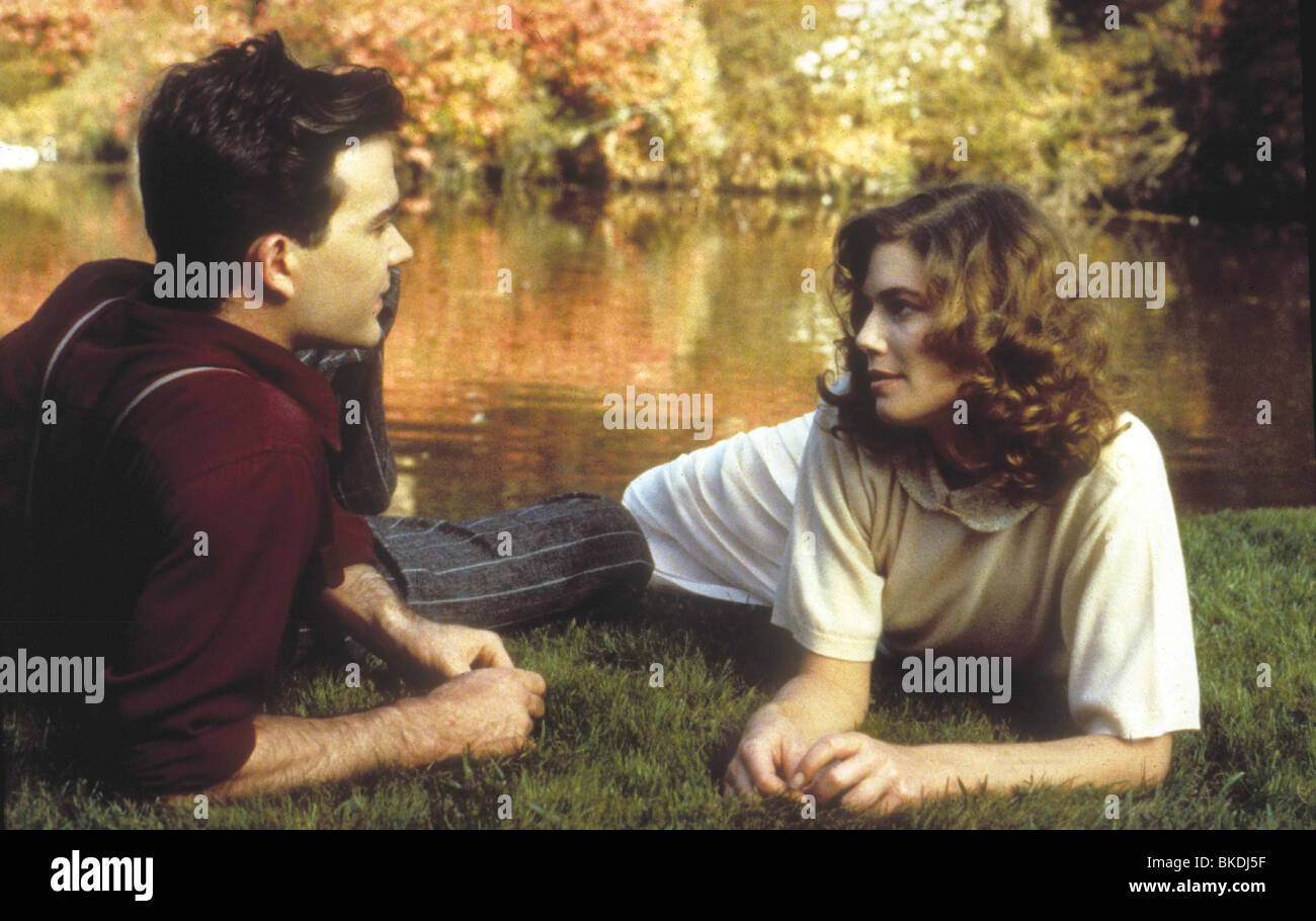 MADE IN HEAVEN (1987) TIMOTHY HUTTON, KELLY MCGILLIS MIH 072 Stock Photo
