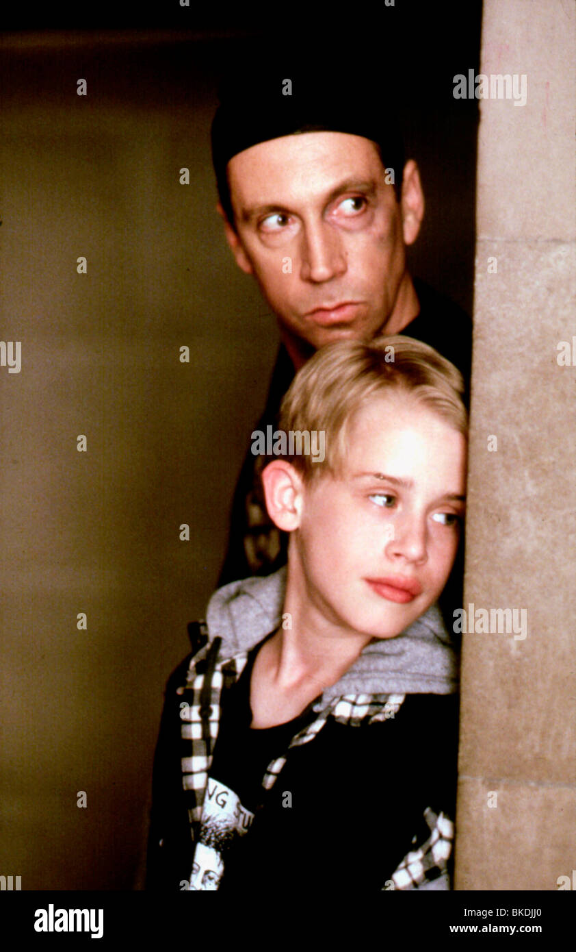 Richie rich movie hi-res stock photography and images - Alamy