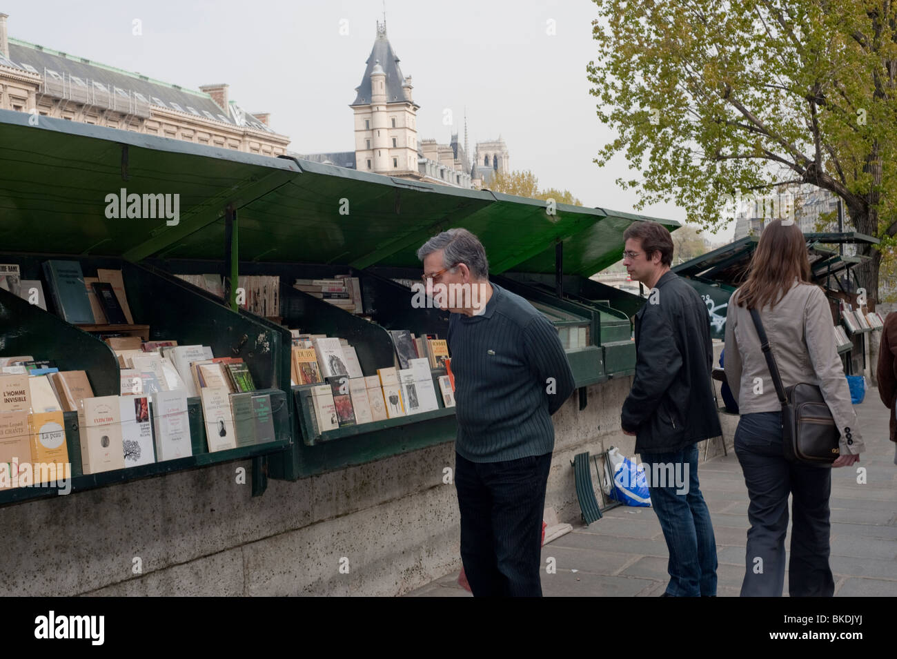 Old Books on Sale Outside Sidewalk Market, Paris, France, Seine River Quay, Bouquinistes, Antique Book Sellers, riverside book kiosks Stock Photo