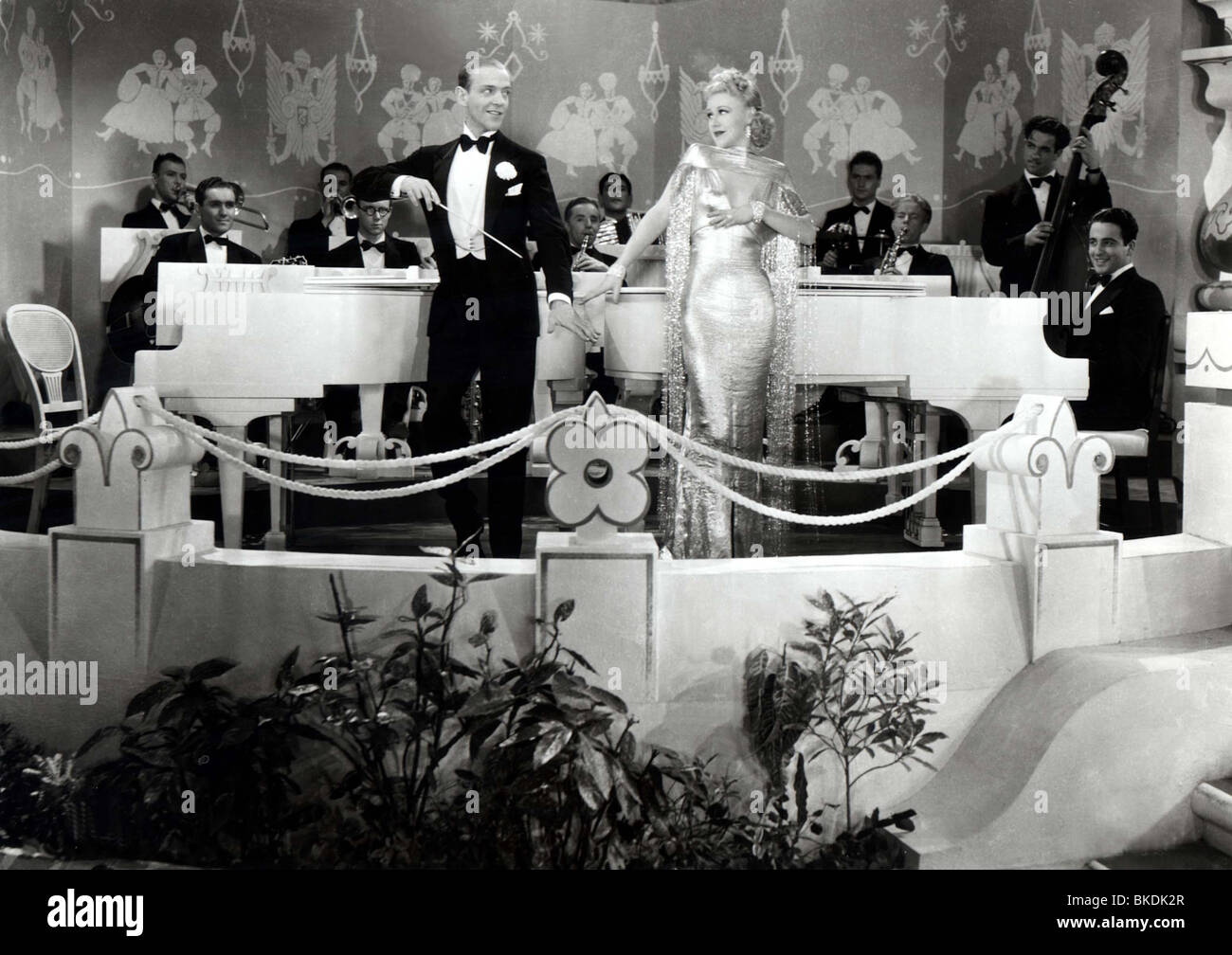 Roberta 1935 fred astaire ginger hires stock photography and images