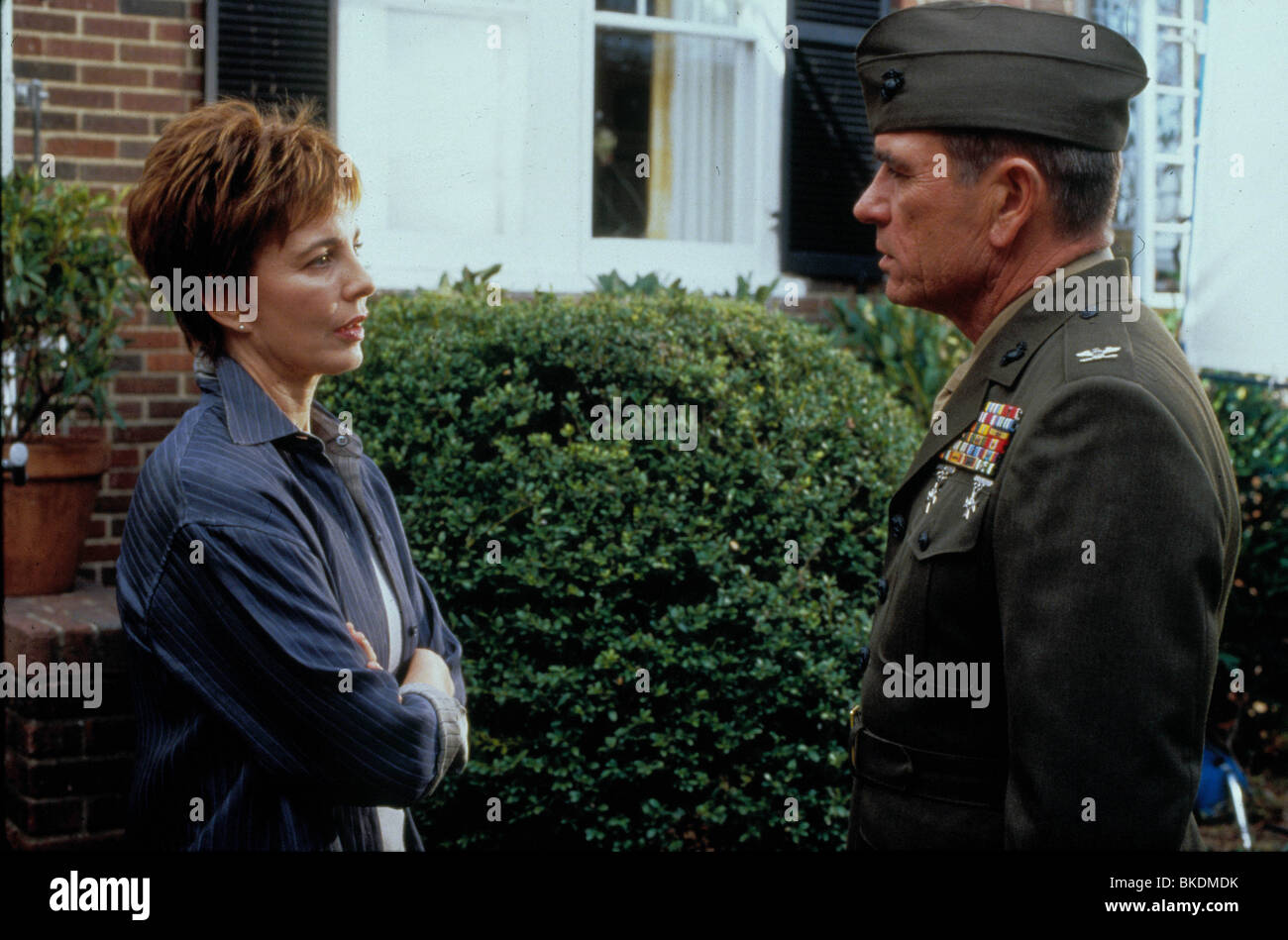 RULES OF ENGAGEMENT (2000) ANNE ARCHER, TOMMY LEE JONES RULE 074 Stock