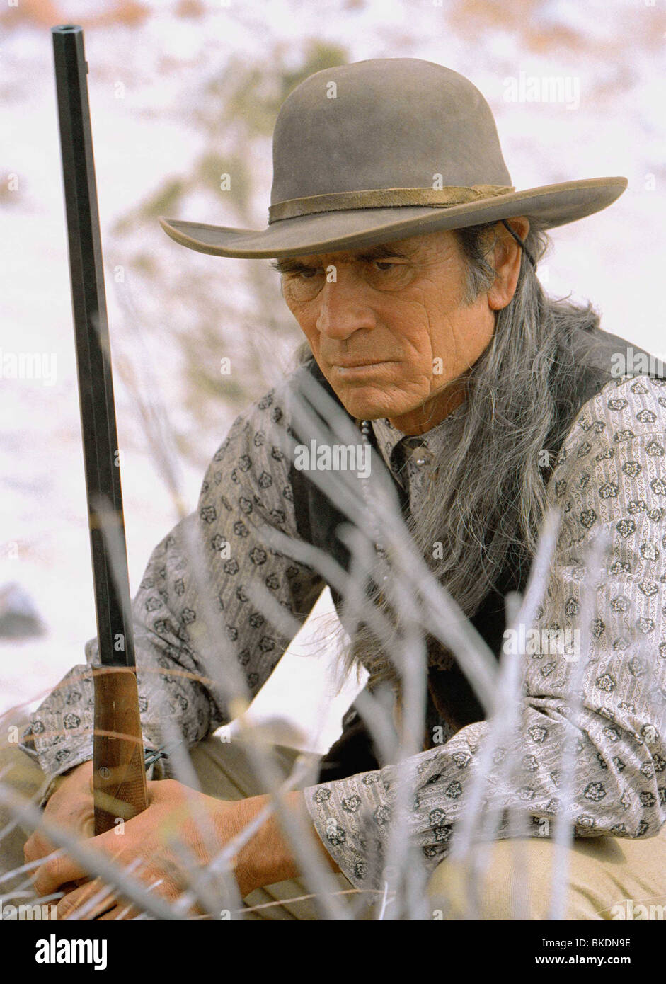 The missing 2003 tommy lee jones hi-res stock photography and images - Alamy