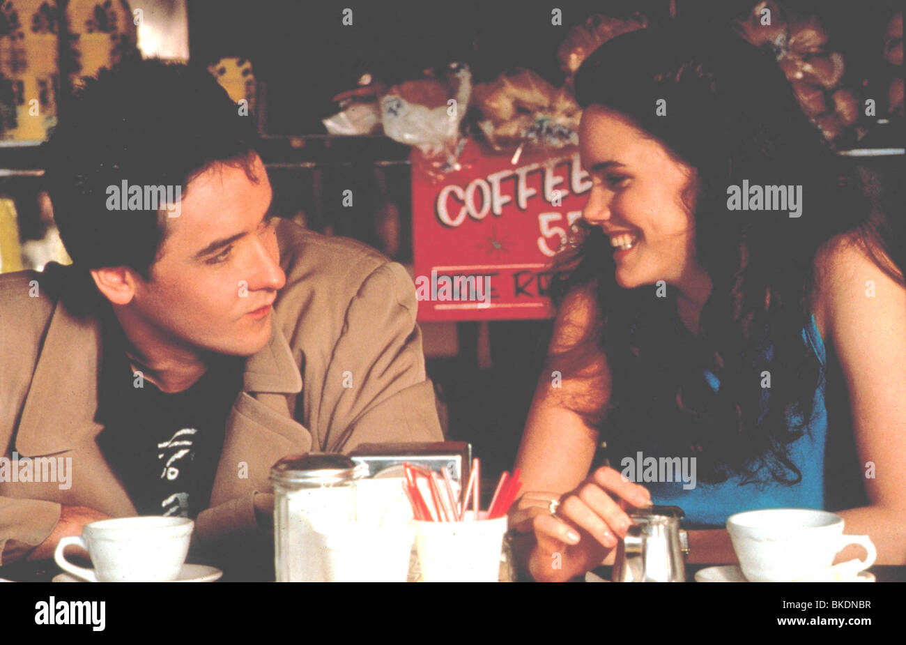 SAY ANYTHING (1989) JOHN CUSACK, IONE SKYE SAYA 013 Stock Photo