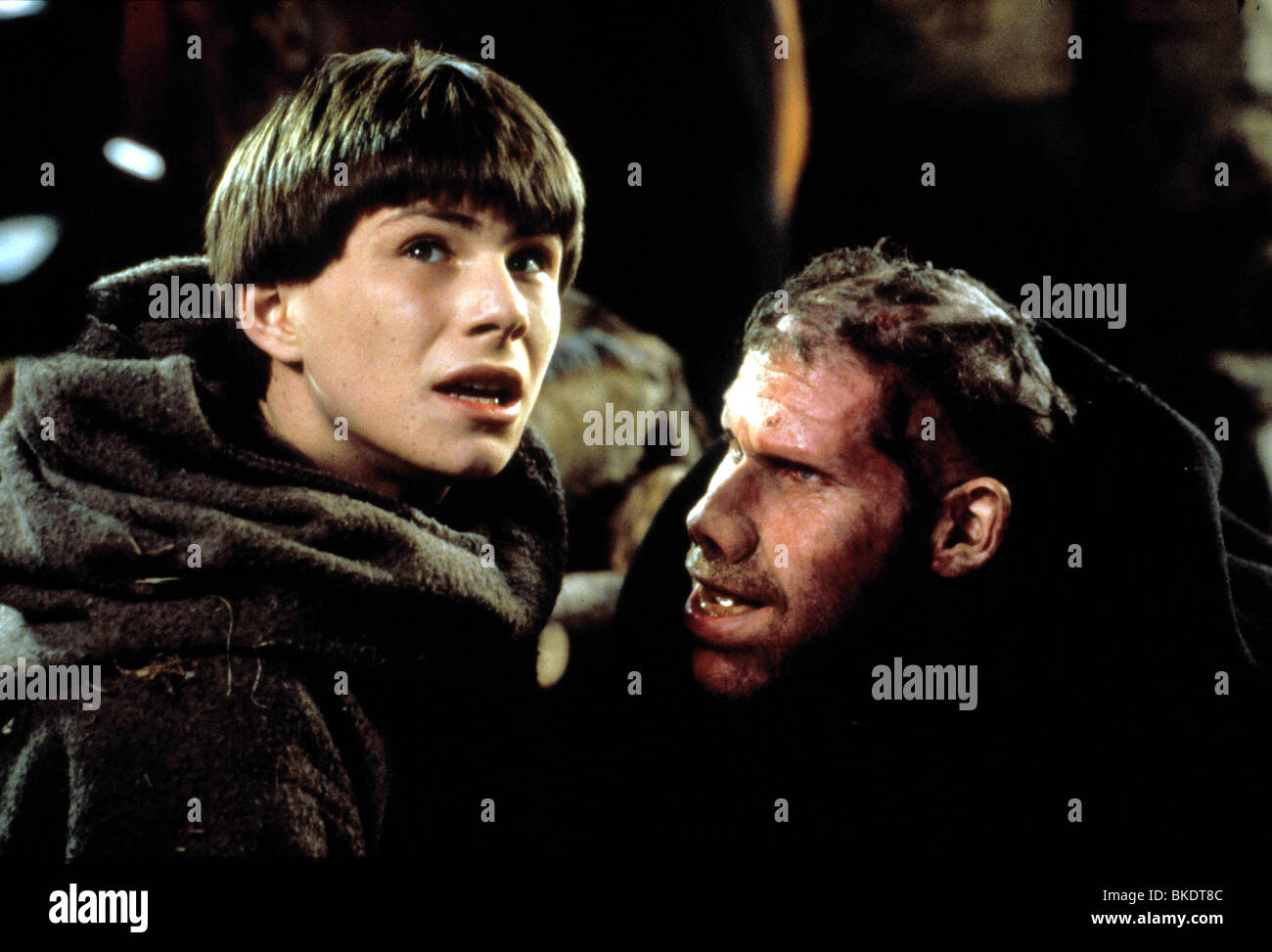 THE NAME OF THE ROSE (1986) DER NAME DER ROSE (ALT) CHRISTIAN SLATER, RON  PERLMAN NOR 001 Stock Photo - Alamy