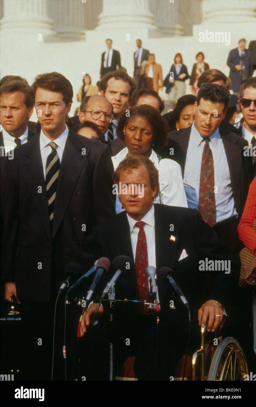 THE PEOPLE VS LARRY FLYNT (1996) EDWARD NORTON, WOODY HARRELSON PVLF 083 Stock Photo Alamy