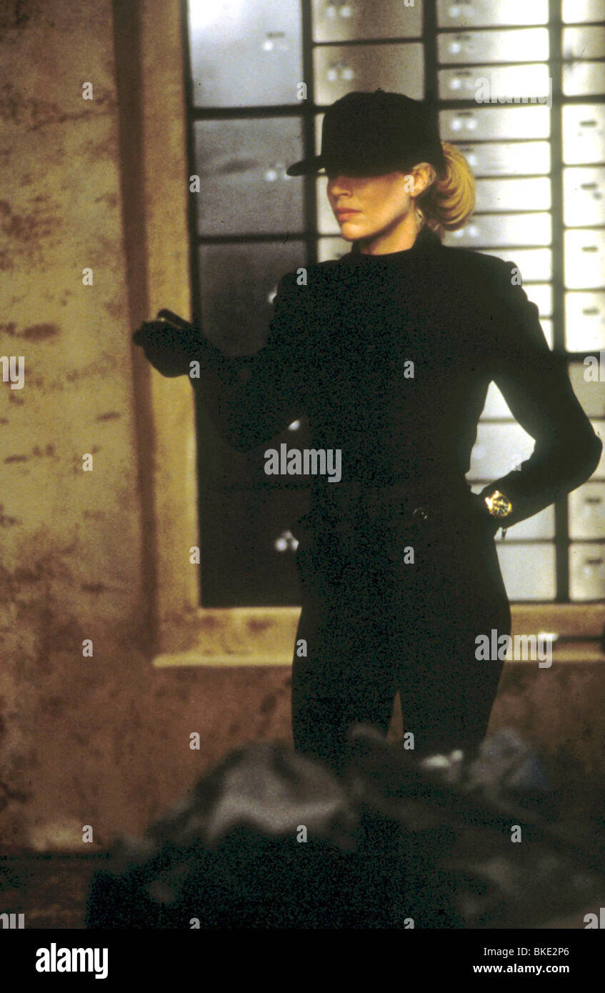 The Real Mccoy 1993 Kim Basinger Rmcy 047 Stock Photo Alamy