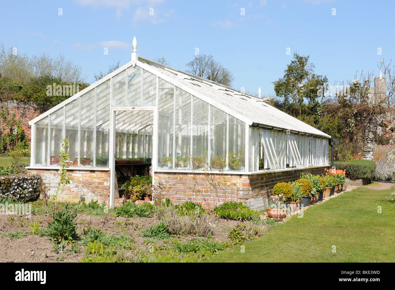 Victorian greenhouse hi-res stock photography and images - Alamy