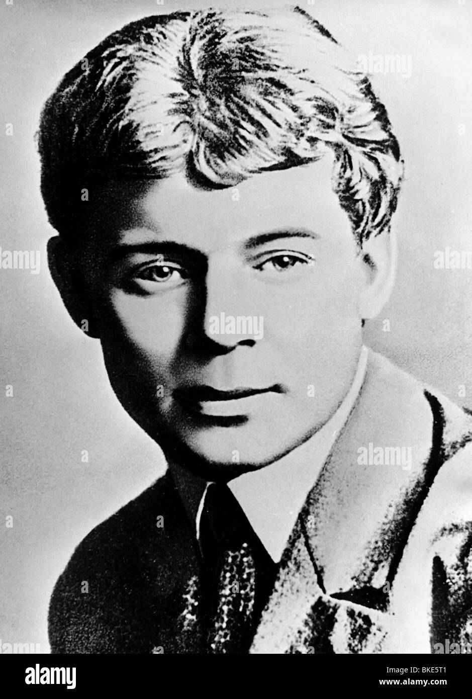 Yesenin, Sergei, 3.10.1895 - 28.12.1925, Russian lyrical poet, portrait, photo, circa 1920, Stock Photo