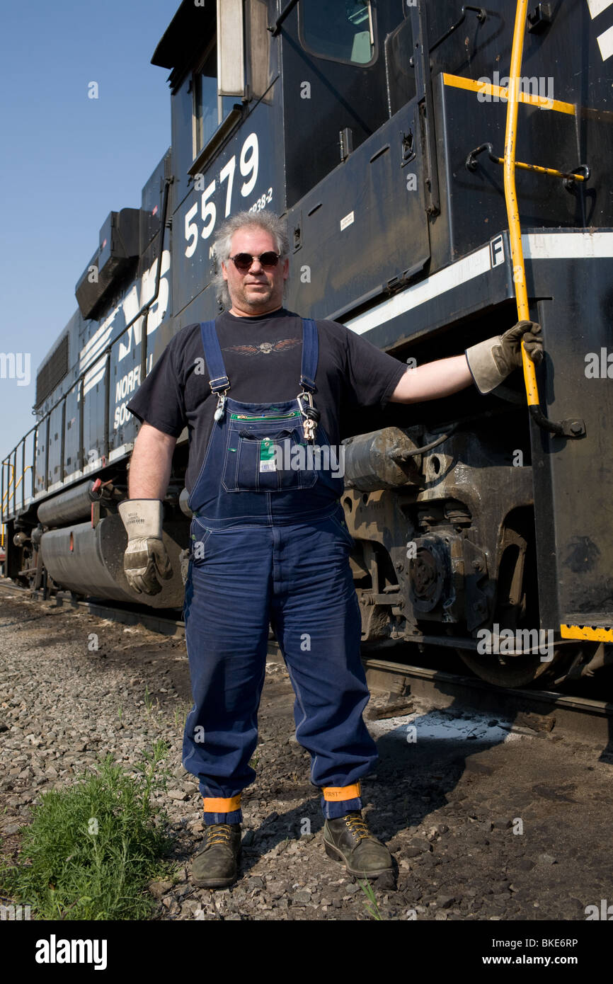 CSX locomotive engineer aka engineman, Hagerstown, Maryland Stock Photo