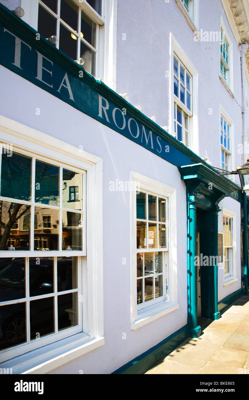Browns Tea Rooms in St Sampsons Square York Yorkshire UK Stock Photo