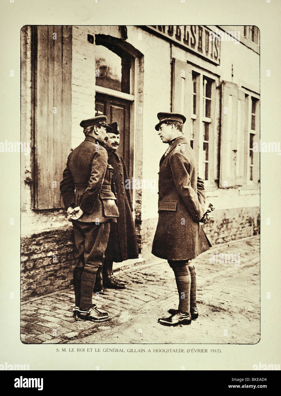 King Albert I and general Gillain at Hoogstade in West Flanders during the First World War One, Belgium Stock Photo