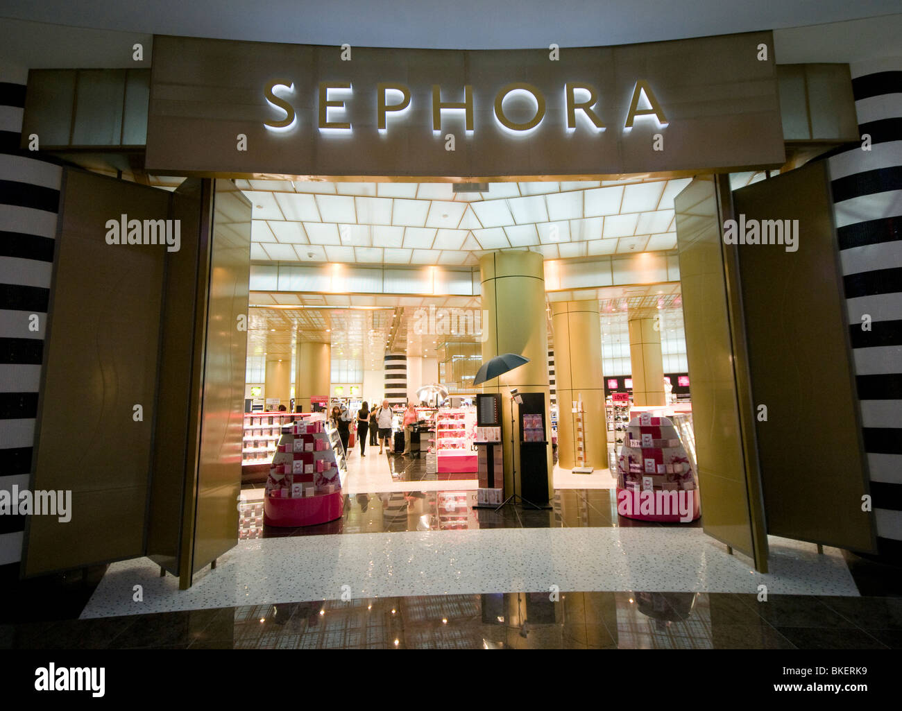 VERONA, ITALY - CIRCA MAY, 2019: interior shot of Sephora store in Verona.  Sephora is multinational chain of personal care and beauty stores Stock  Photo - Alamy