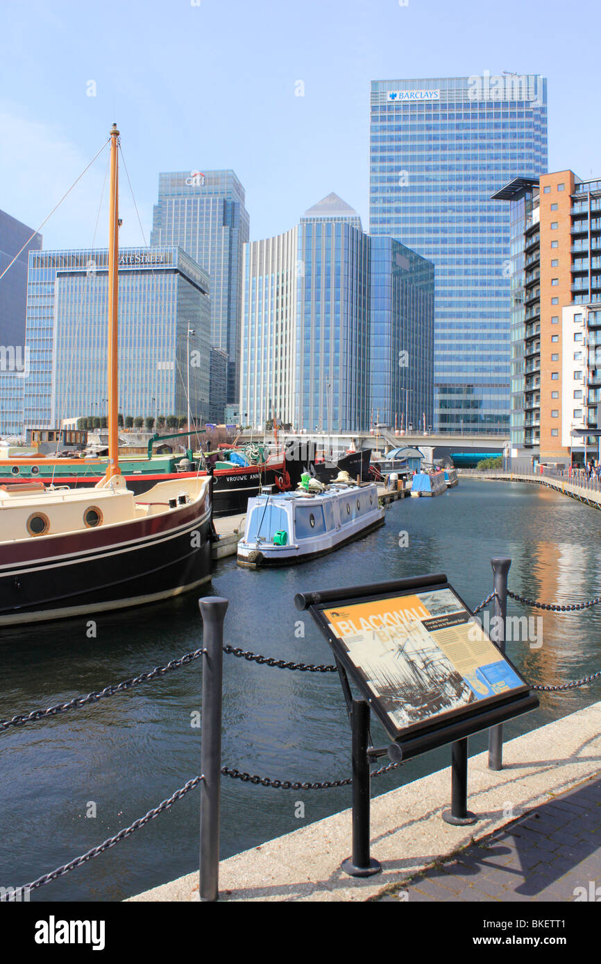Canary wharf london dockland england uk gb Stock Photo - Alamy