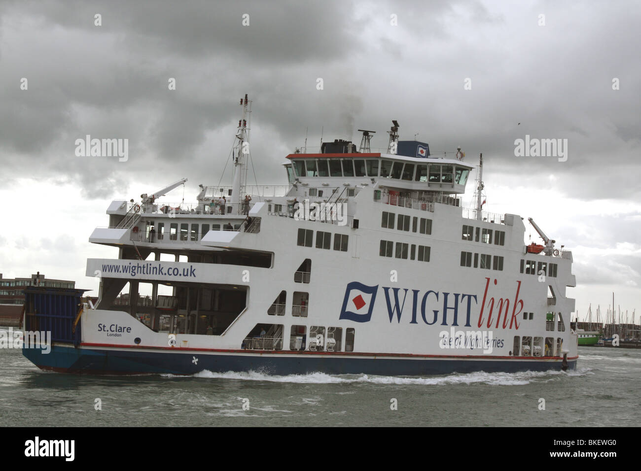 Wight link At Portsmouth Harbour Ferry To Isle Of Wight From And To wight-link-at-portsmouth-harbour-ferry-to-isle-of-wight-from-and-to