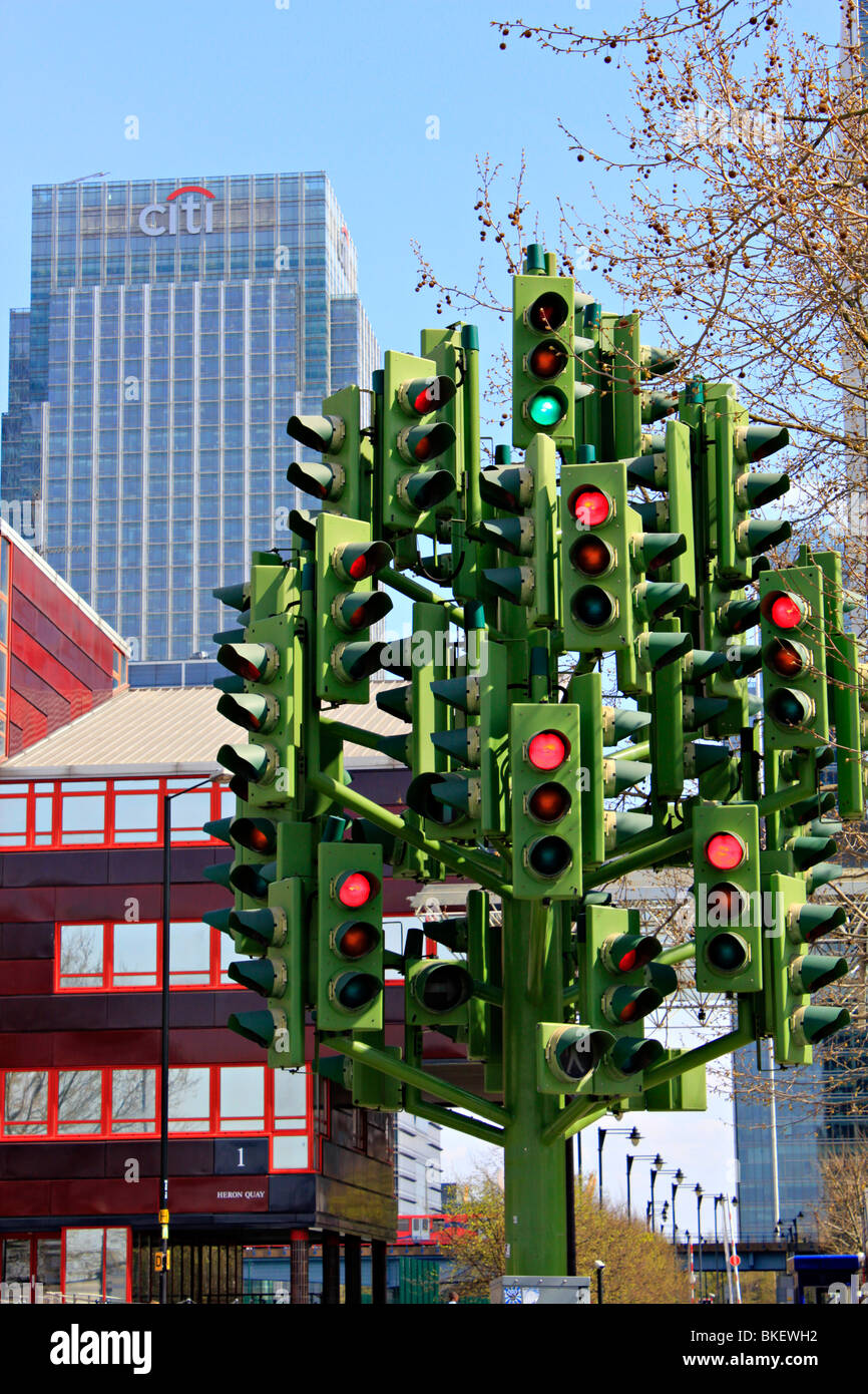 Traffic Light Tree Sculpture (Pierre Vivant, 1998) At