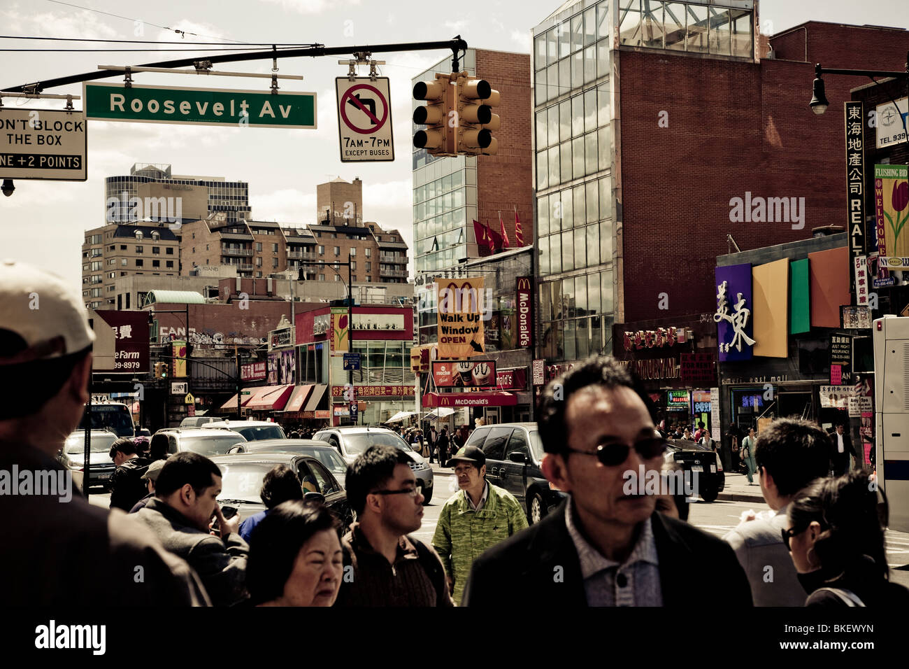 Junction of Roosevelt Avenue and Main Street, Chinatown, Flushing, New