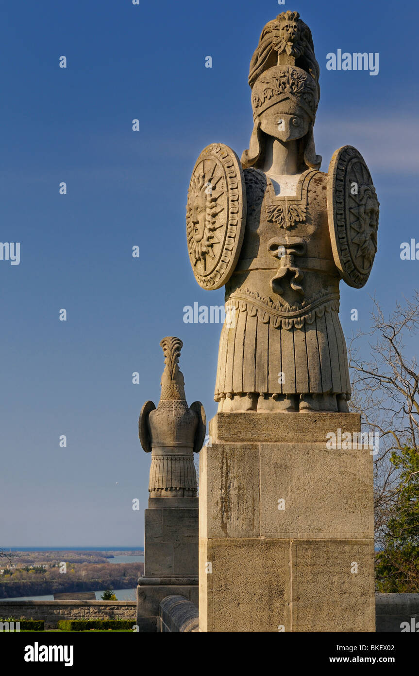 Brock Monument Statuary at Queenston Heights with Niagara River and Lake Ontario Canada Stock Photo