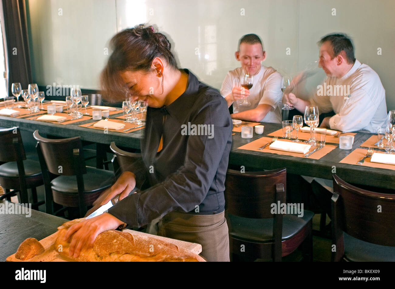 Paris, France, Men Eating in French Bistro Restaurant, &quot;Mon Vieil Stock Photo: 29216553 - Alamy