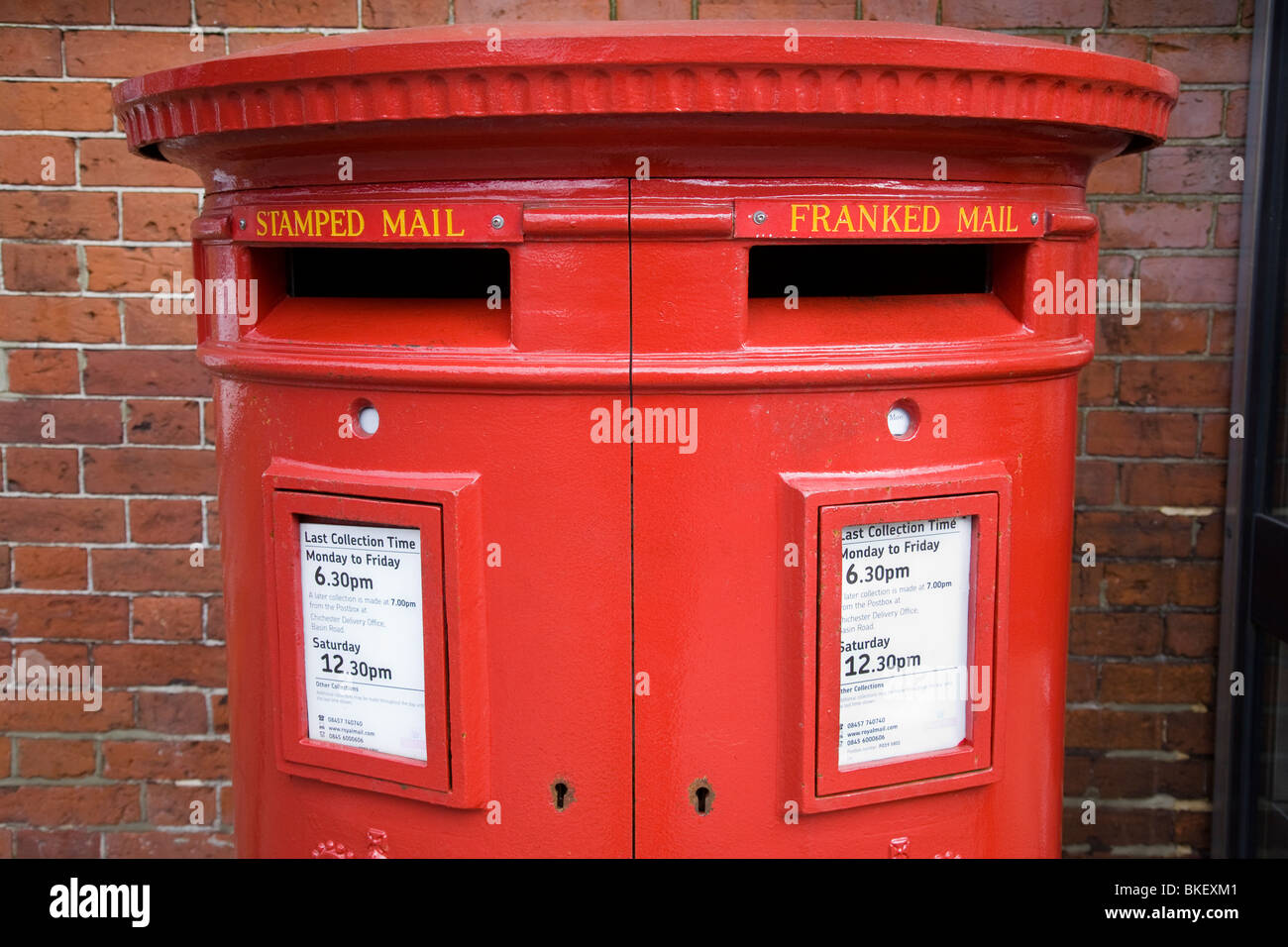 Royal mail double post box hires stock photography and images Alamy